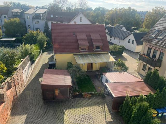Pension Am Markt Люббен Екстер'єр фото